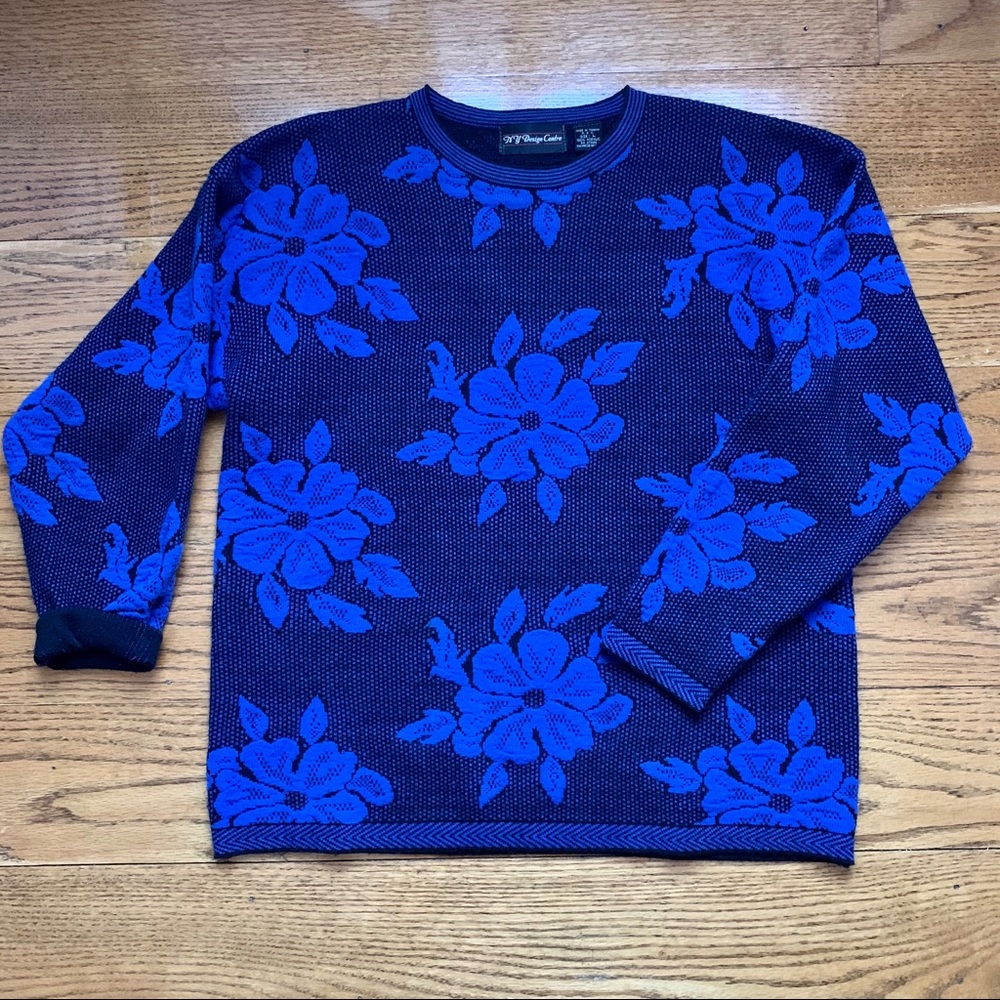 SALE ENDS DEC 1 Ultramarine Vintage Flowers Sweater